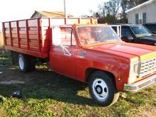 Reconditioned for my father. 1975 Dump bed 3 speed with 350 4 bolt main