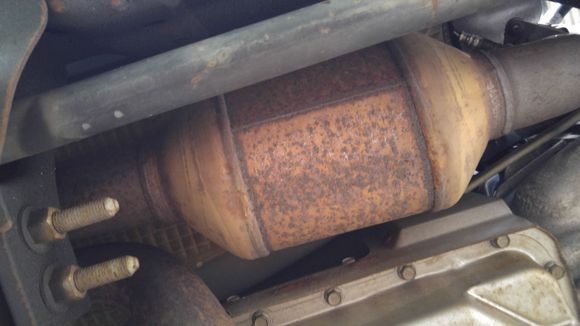 2005 GMC Sierra 1500 VHO 6.0L, one of the Catalytic Converters