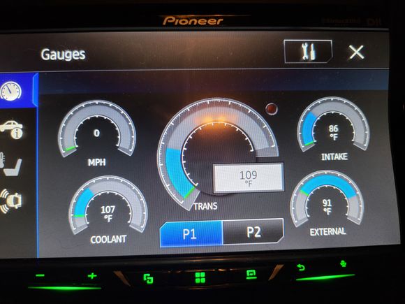 Radio displaying obd2 gauges