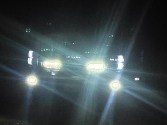 2 12 inch Led bars "spot beam'', 2 5 inch Led bars "flood Beam"
