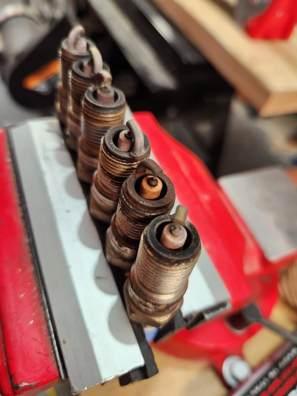 Left to right, 6 to 1