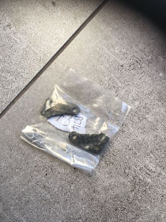 B74 bezerk +3 steering arm $8