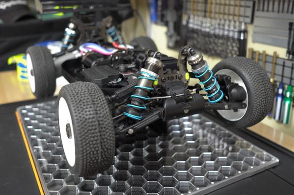 Kyosho MP9 TKI3
