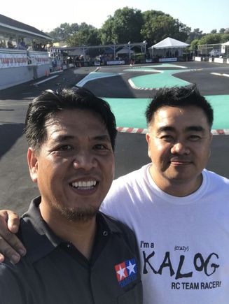 Our last selfie at the Tamiya Raceway... good day and good night...