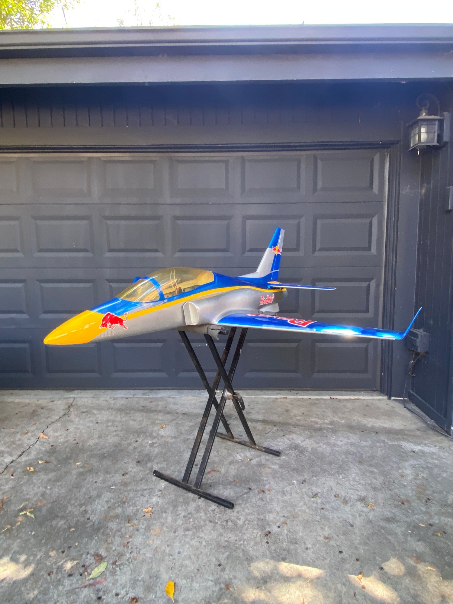 Jet Teng Models JTM 1.7m Viperjet with K100 turbine + gyro RTF + More