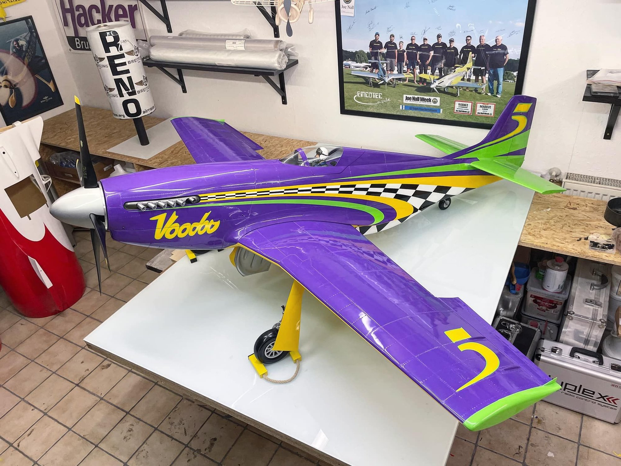 CARF P51 Voodoo RENO Racer powererd by a KOLM 230 3cyl. inline - Page 2 ...