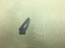 The front of the mounting slot is 5 mm behind the linkage holes.