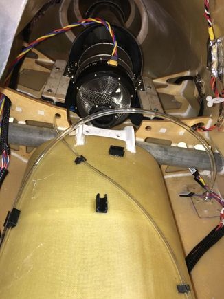 Main tank with vent to bottom of fuse and JetsMunt 166.
