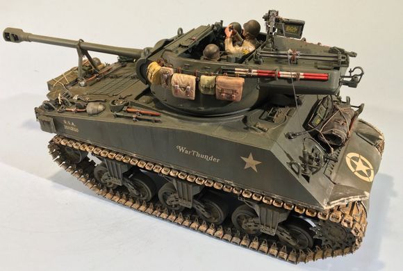 Had to scratch build the antenna. Couldn't find the Aber #16054 kit