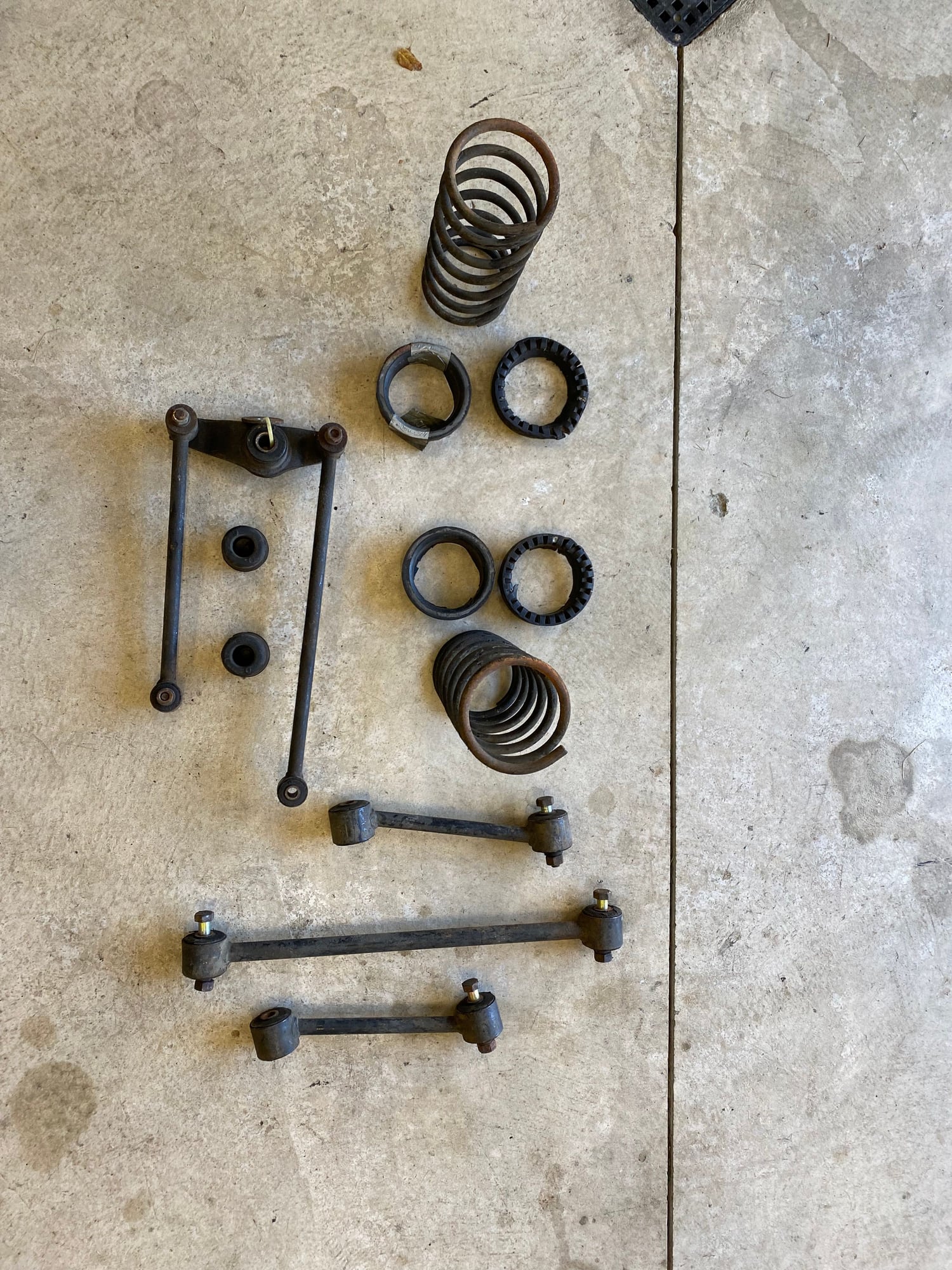 Steering/Suspension - Stock front and rear suspension parts - Used - 1979 to 1985 Mazda RX-7 - Akron, OH 44321, United States