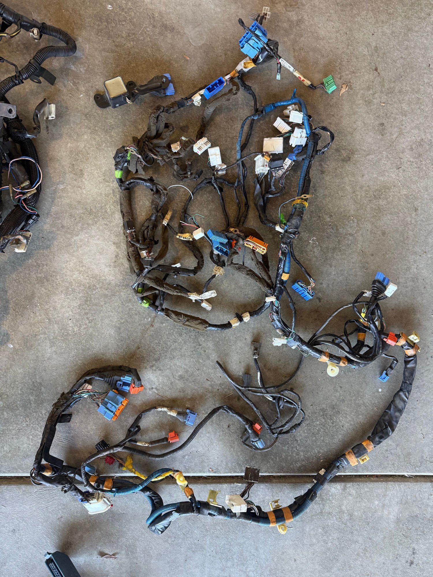 Engine - Electrical - Main Relay Harness, Engine Harness, Dash Firewall Harness, and others - Used - All Years  All Models - Valencia, CA 91380, United States