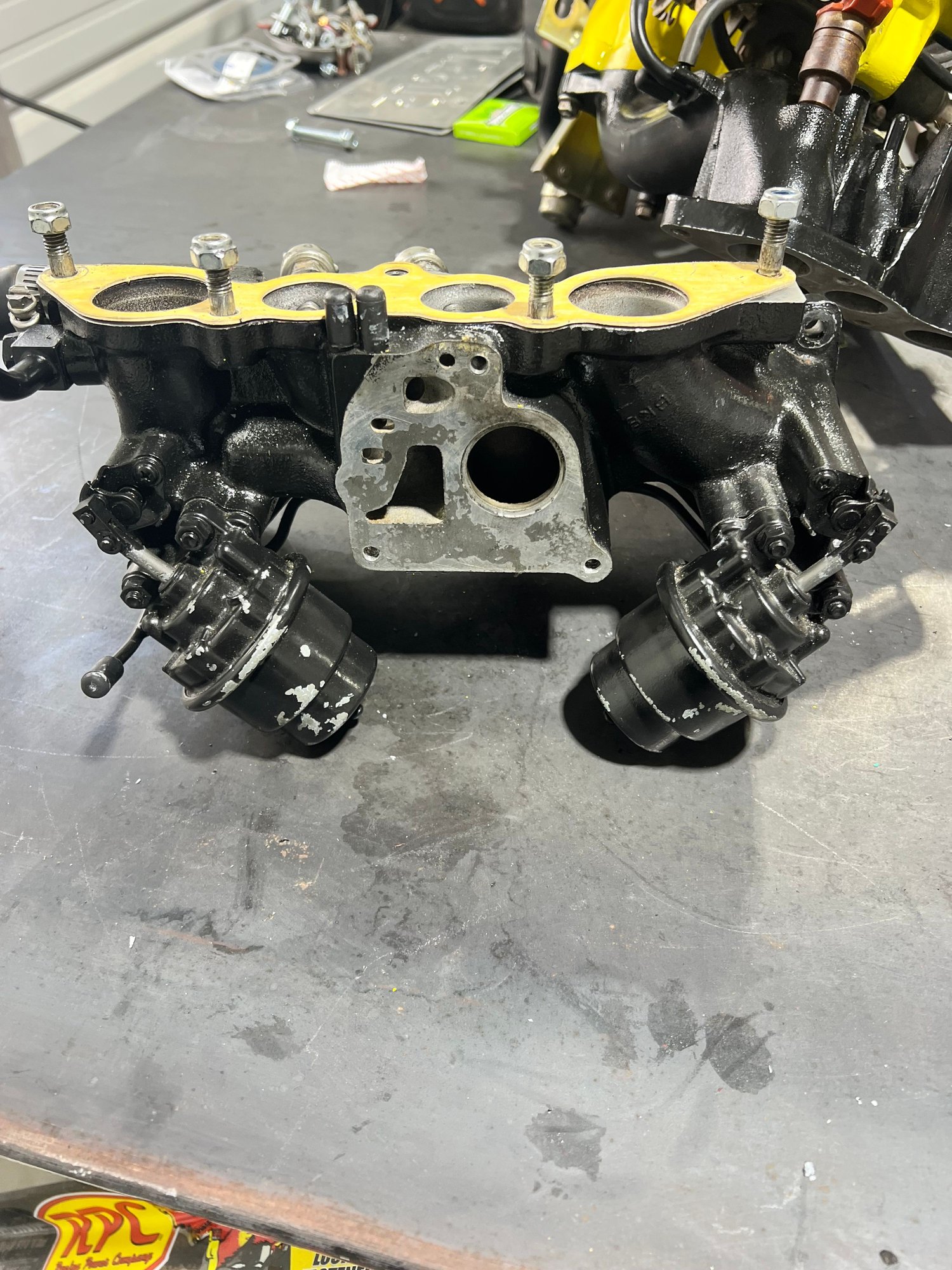 Engine - Intake/Fuel - Complete intake manifold for NA 13B - Used - Caliente, NV 89008, United States