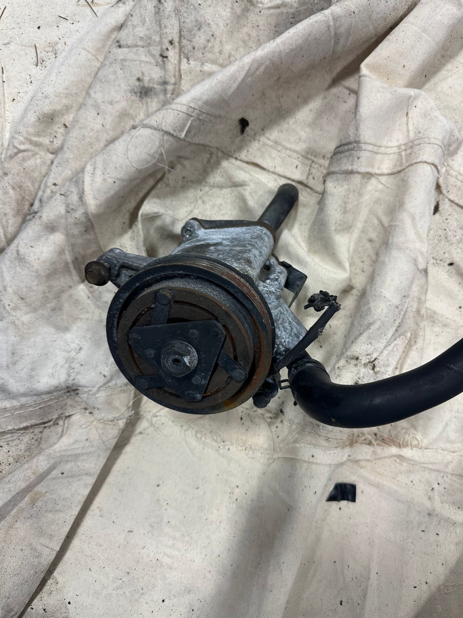 Engine - Intake/Fuel - Fd rx7 air pump - Used - 1993 to 1999 Mazda RX-7 - Upland, CA 91786, United States