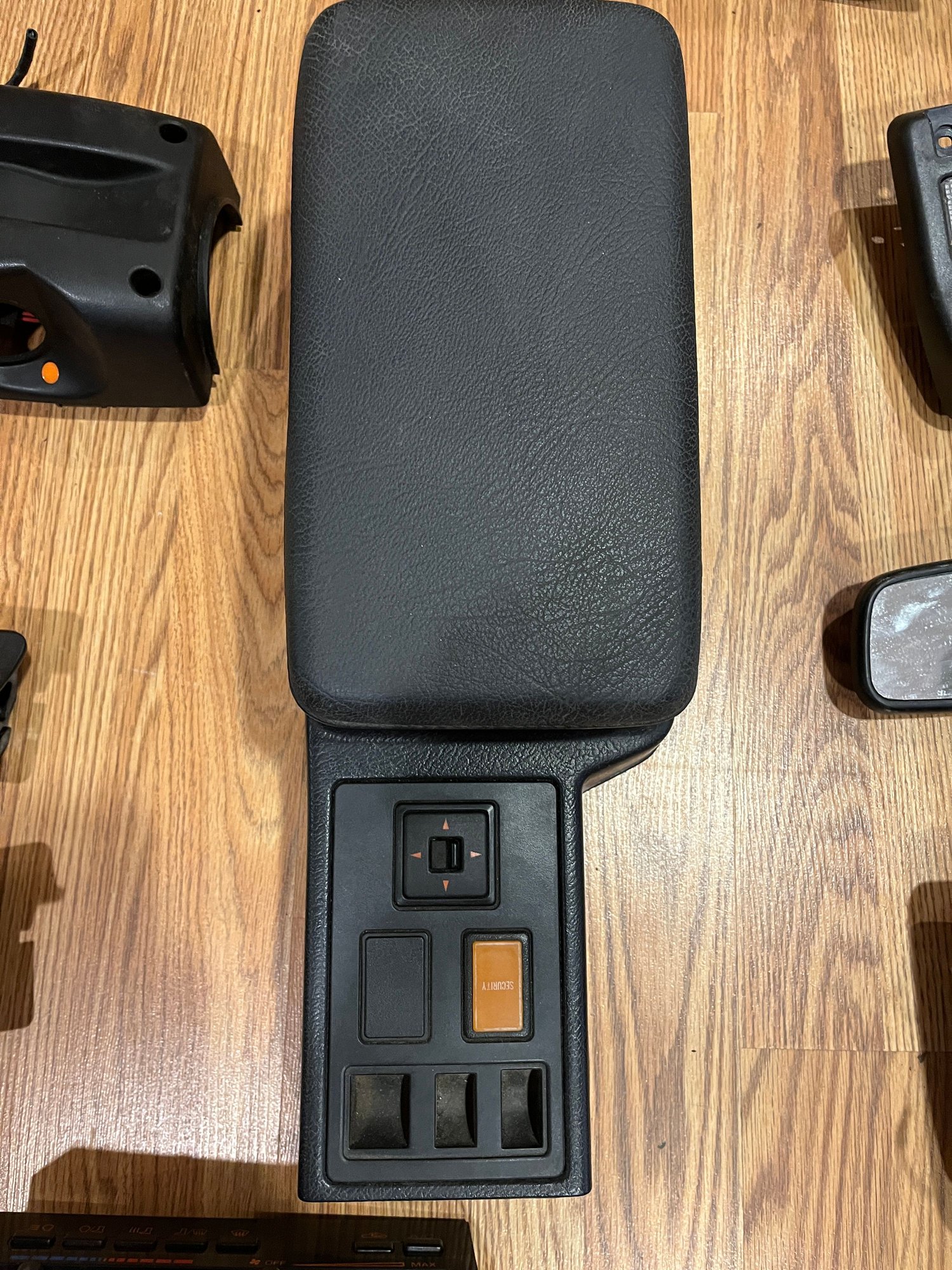 Interior/Upholstery - 2nd Generation Interior Parts - Used - 1985 to 1991 Mazda RX-7 - New Canaan, CT 06840, United States