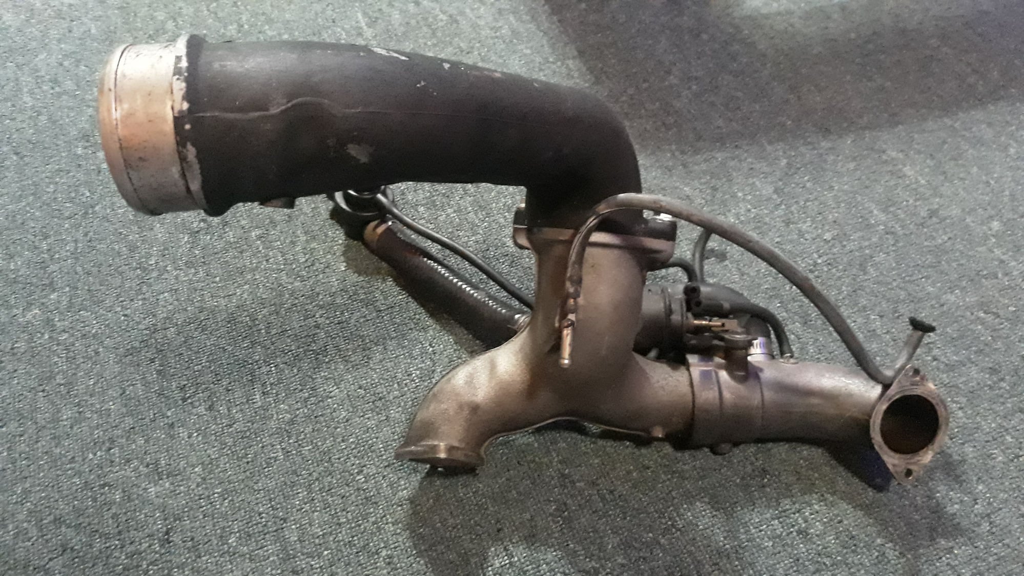 Engine - Intake/Fuel - OEM Y Pipe with OEm blow off valves and more - Used - 1993 to 2001 Mazda RX-7 - Orlando, FL 32824, United States