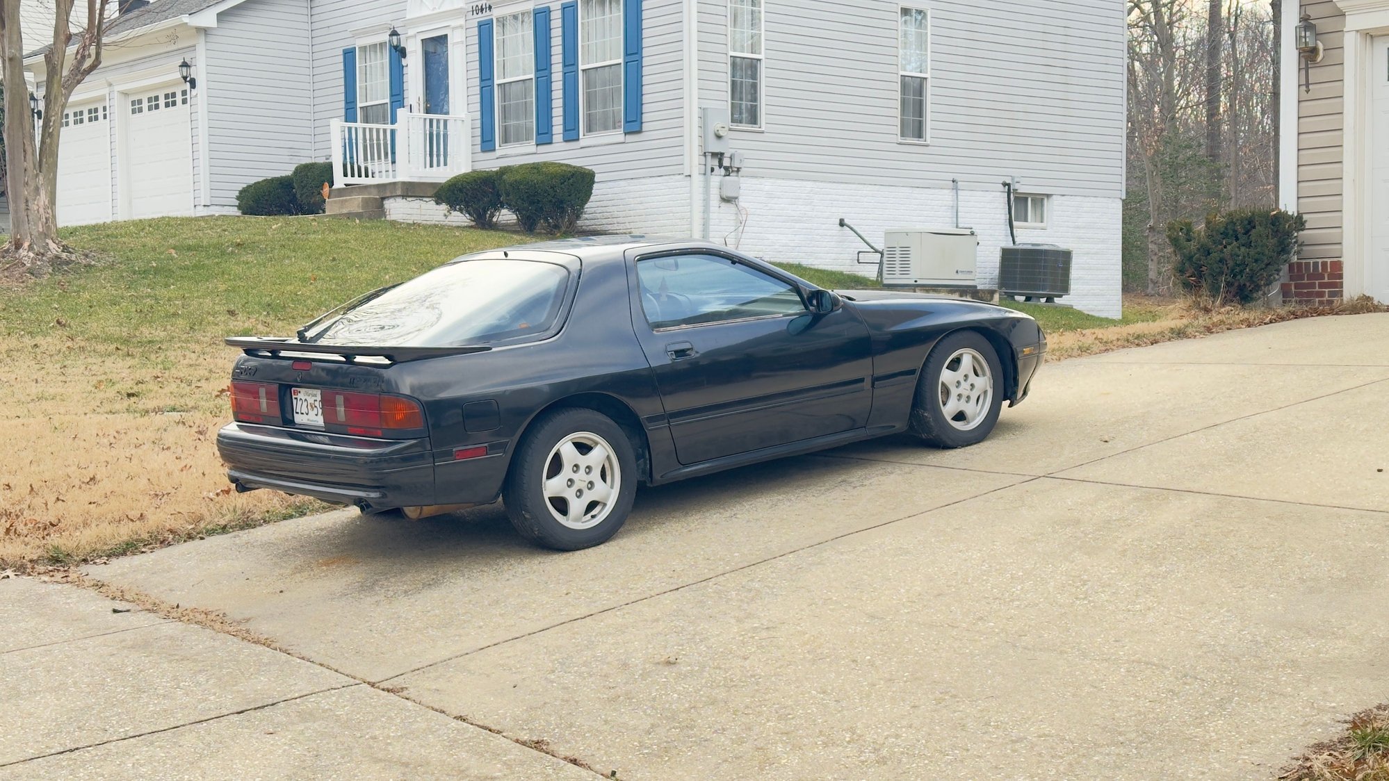 1991 Mazda RX-7 - 1991 Mazda RX-7 FC–Manual Transmission–Engine & Trans Solid, Needs Gas Tank Repair - Used - VIN JM1FC3318M0903820 - 206,726 Miles - Other - 2WD - Manual - Hatchback - Black - Rosaryville, MD 20623, United States