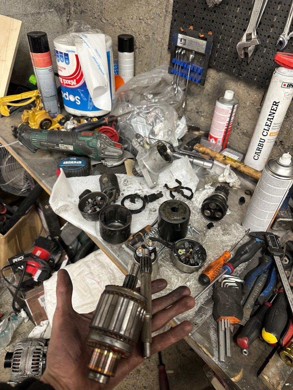 So what ive done, ive swap the shaft. I removed the shaft from the RX7 rotor and put it on RX8 rotor. 