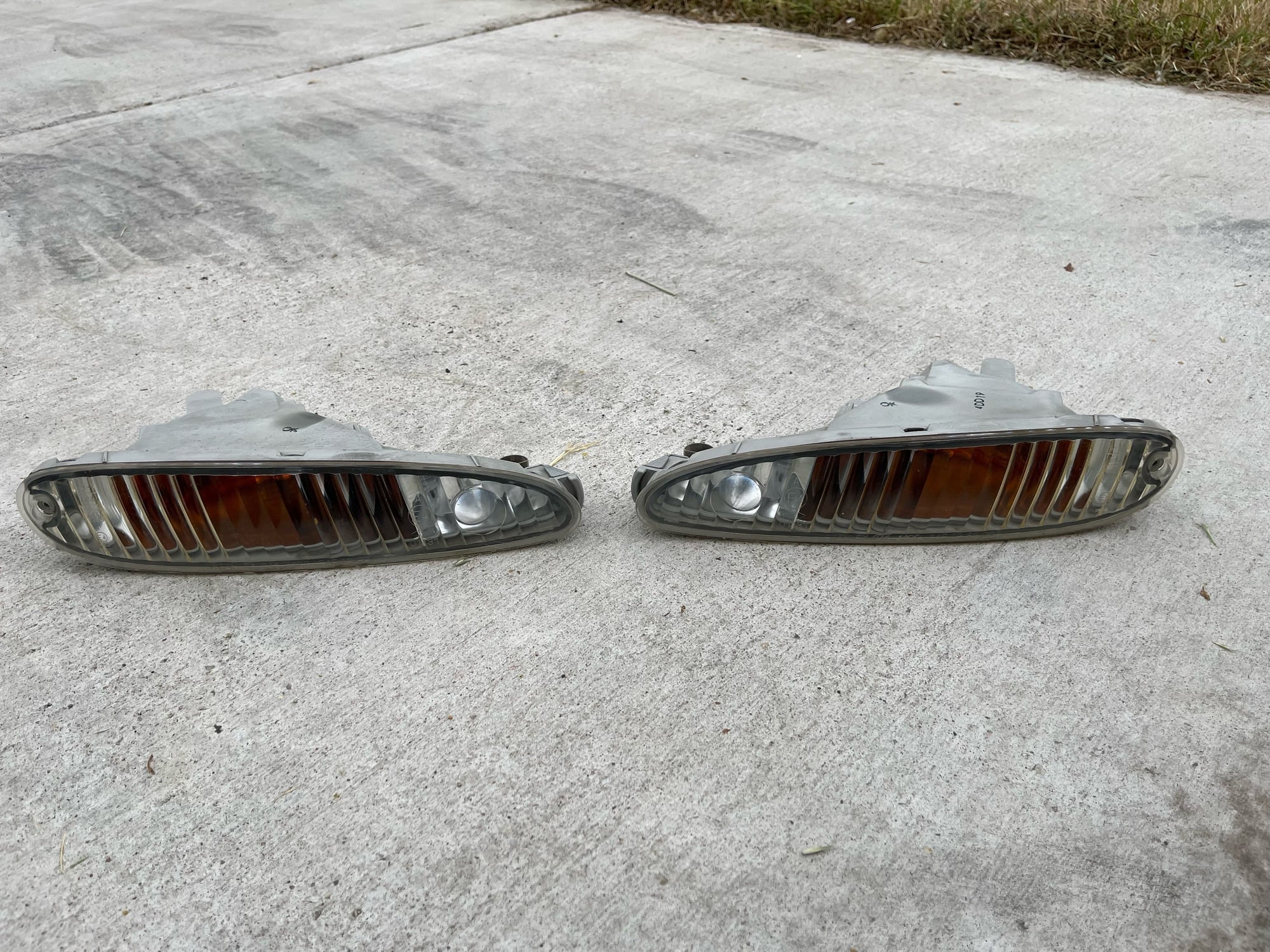 Lights - Front Signal Lights - $100 for the pair OBO - Used - 1993 to 1995 Mazda RX-7 - San Marcos, CA 92069, United States