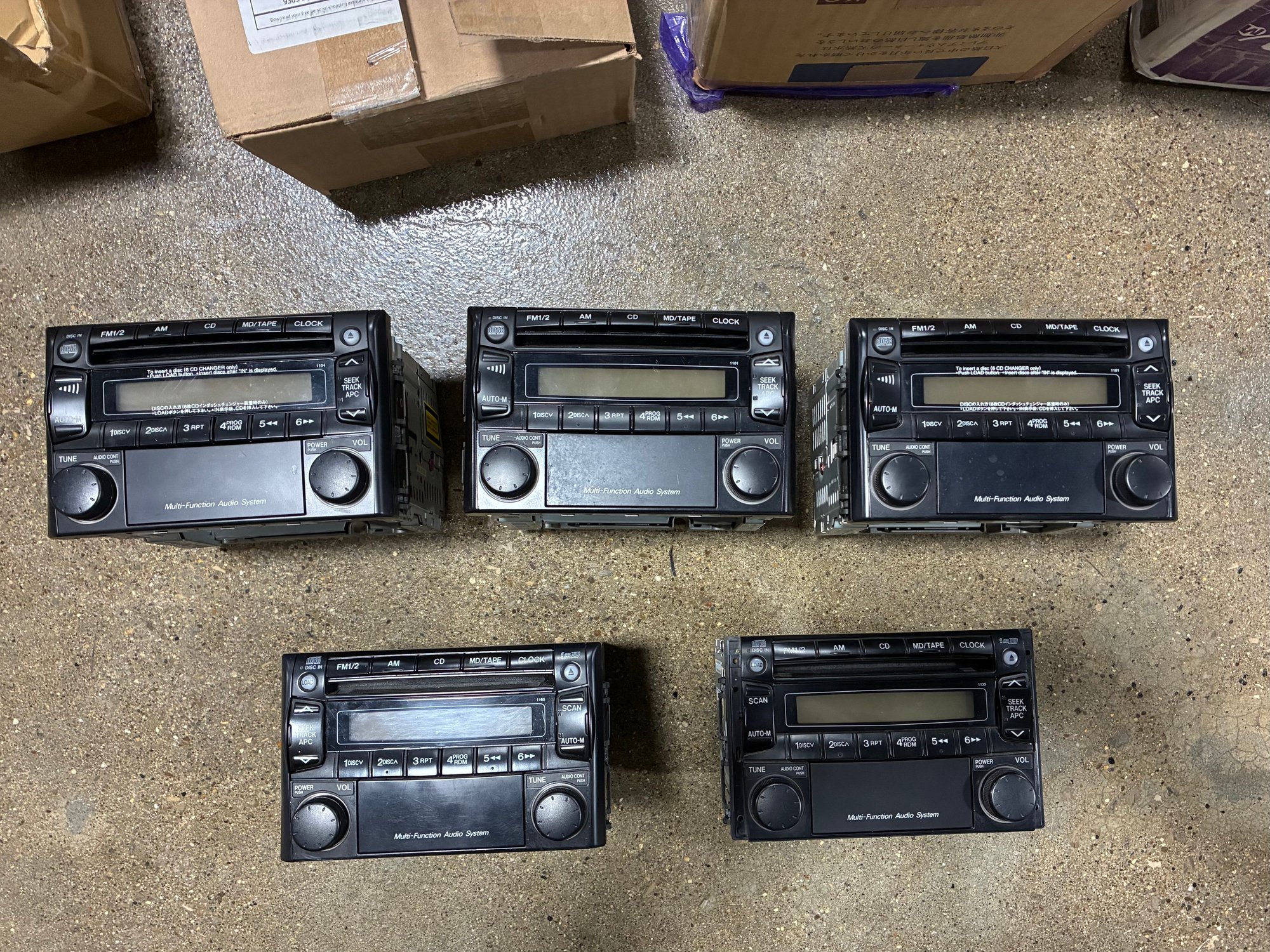 Audio Video/Electronics - Gauge clusters, radios, etc - Used - -1 to 2027  All Models - Lexington, KY 40508, United States