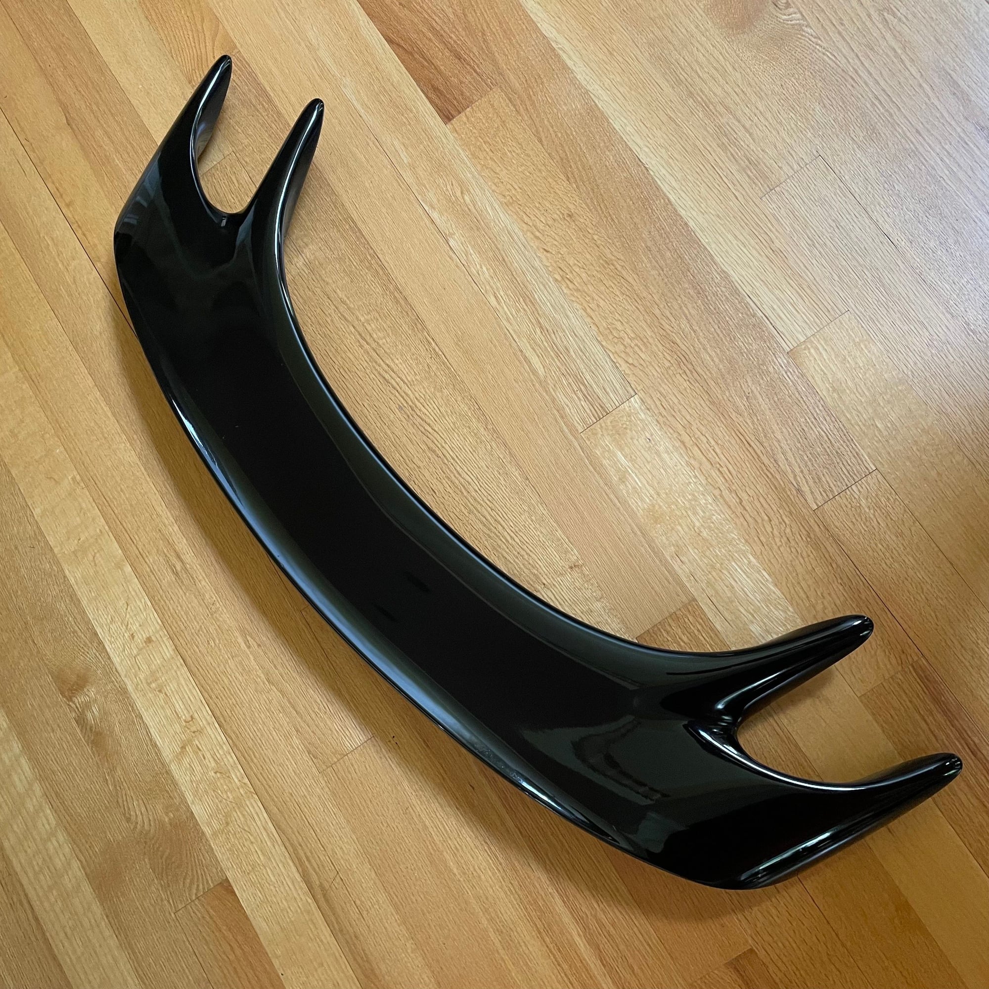 Exterior Body Parts - FS:  spoiler / wing (stock) for a 3rd gen - Used - 1992 to 2002 Mazda RX-7 - Tega Cay, SC 29708, United States