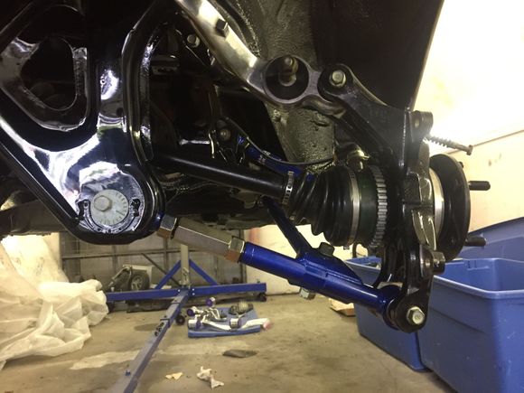 Rear pass suspension rear view