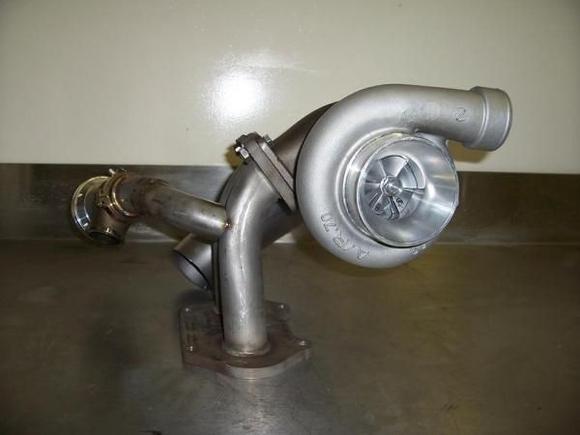 StageV First Gen Manifold (Custom)/GT35R This is mine just waiting now!! (Turblown.net)