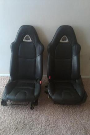 leather rx8 seats.... need to find the best way to modify for the fc.