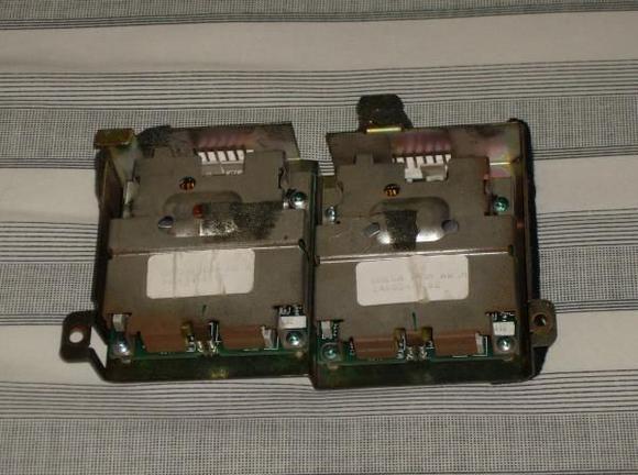 HPIM0077 Rebuilt Bose Wave amps.