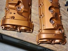 I decided to go with something a little different for the valve covers since almost everyone goes with red.  Copper on a black car should work well,  I think. 