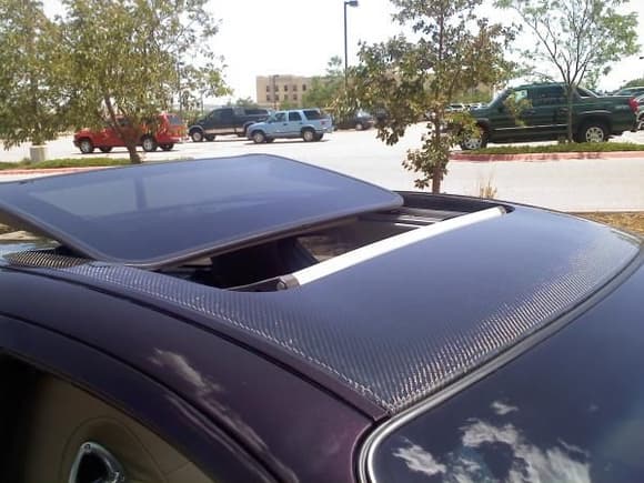 full carbon fiber roof not an overlay