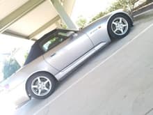 lowered s2000 (1.5&quot; just needs to settle this was the day of install)