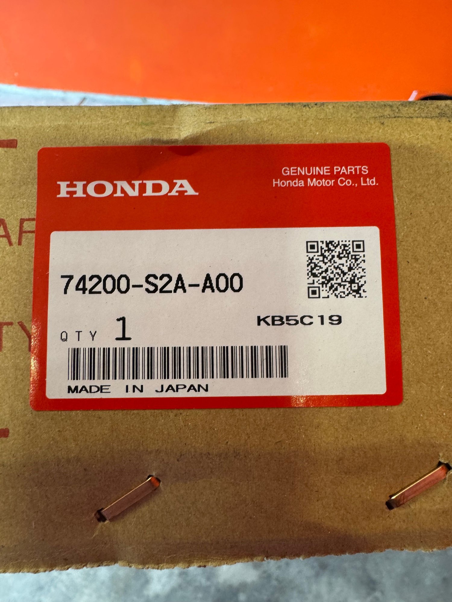 Exterior Body Parts - Top cowl - Used - 2000 to 2009 Honda S2000 - Marysville, WA 98270, United States