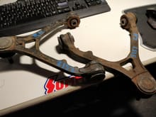 AP2 Front upper control arms