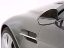 AMV8MOREDETAIL1.jpg