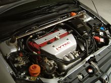 A shot of my DC5 engine bay.