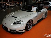 Amuse GT Wide Body Kit