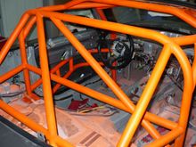 Painting rollcage 011.jpg