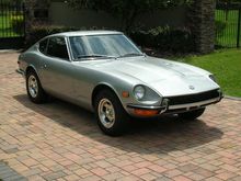 SILVER 1972 VINTAGE 240Z 009