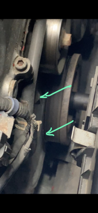 First sign something was wrong.  Valve train aligned at Cylinder 1 TDC but look how off the TDC mark is to the triangle.