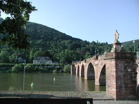 Heidelberg bridge.jpg