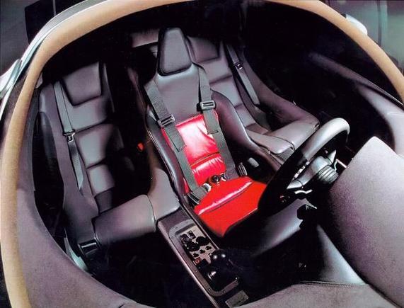 f1interior3.jpg