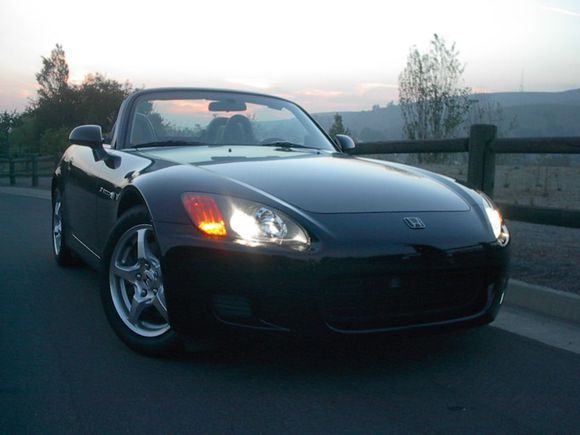 S2000-001.jpg