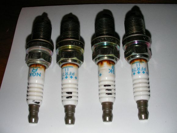 SPARK PLUGS 005.jpg