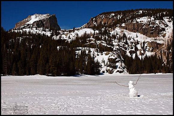 bear_lake_snowman_b.jpg