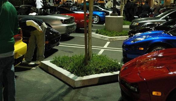 DSC_2671 070328  cars.JPG