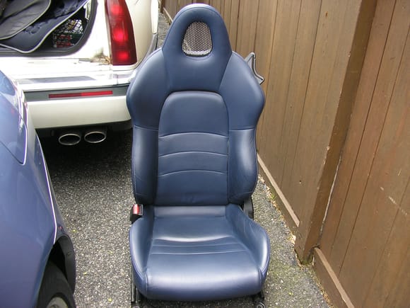 DRIVER SEAT REMOVED.JPG