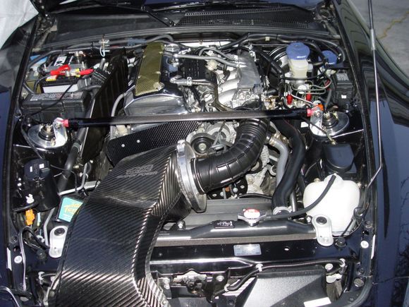 Engine Bay with CF Bar.JPG