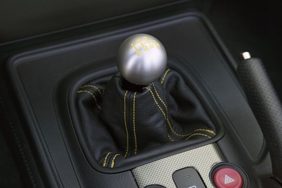 S2000_CR_Ptype_125.jpg