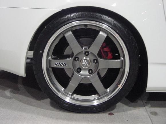 Volk LE37T