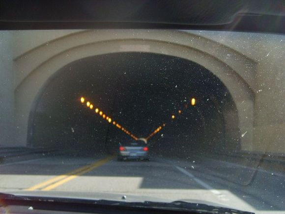 Going thur the tunnel 08.jpg